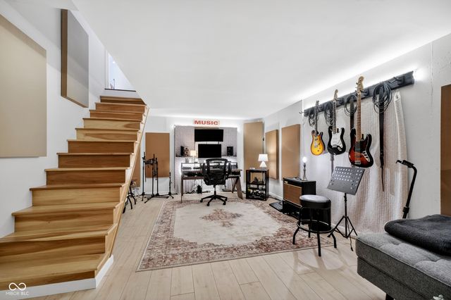 4930 Wintergreen Lane, Carmel, IN 46033