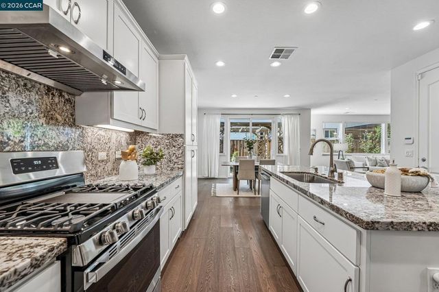 2055 Rovello Loop, Livermore, CA 94550