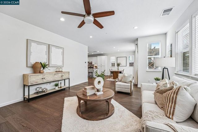 2055 Rovello Loop, Livermore, CA 94550