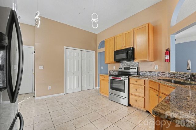 10026 Dauphine Drive, Charlotte, NC 28216