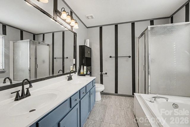 10026 Dauphine Drive, Charlotte, NC 28216