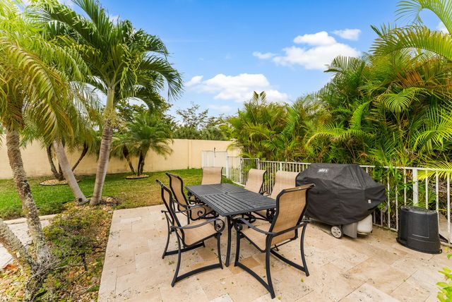 4199 NW 81st Terrace, Coral Springs, FL 33065