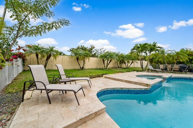 4199 NW 81st Terrace, Coral Springs, FL 33065