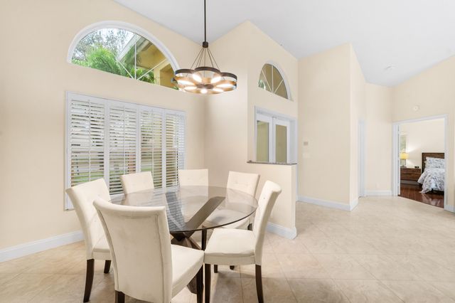 4199 NW 81st Terrace, Coral Springs, FL 33065