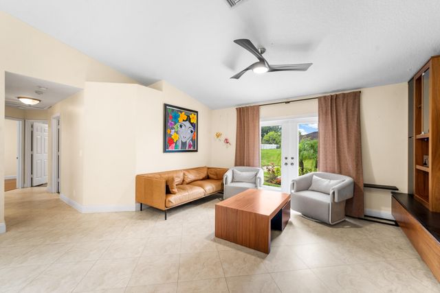 4199 NW 81st Terrace, Coral Springs, FL 33065