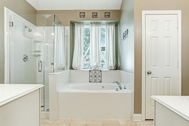 907 Norfolk Drive, Pearland, TX 77584