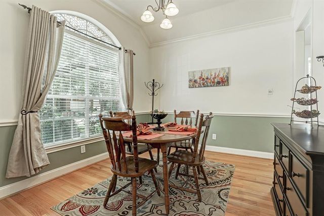 907 Norfolk Drive, Pearland, TX 77584