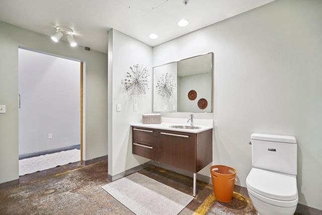 700 Washington Ave N 210, Minneapolis, MN 55401