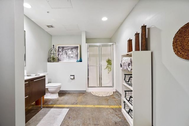 700 Washington Ave N 210, Minneapolis, MN 55401