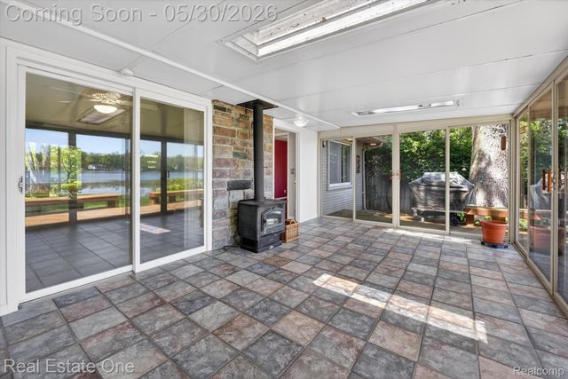 3920 Wint Road, Commerce Charter Township, MI 48382