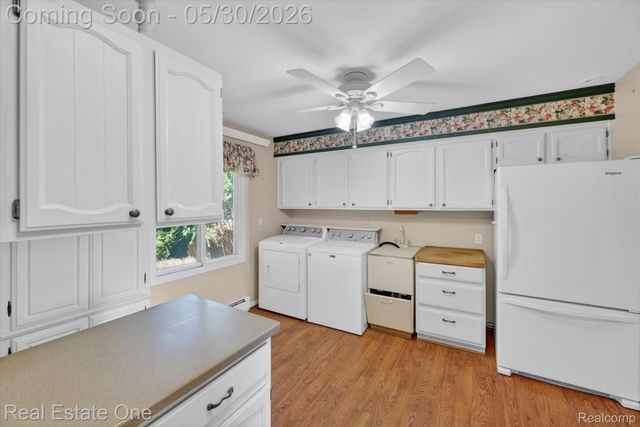 3920 Wint Road, Commerce Charter Township, MI 48382