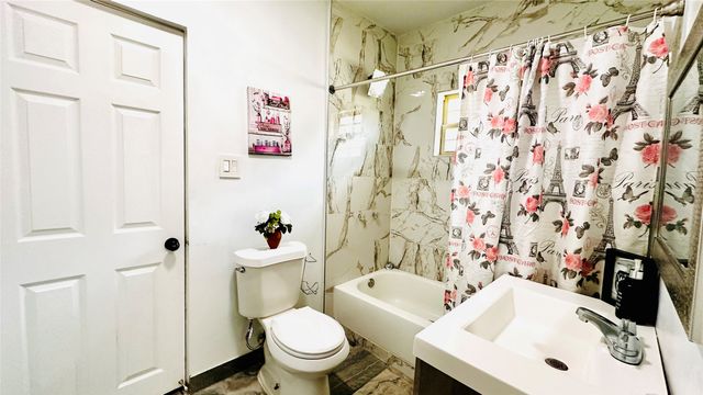 3030 Warren Avenue, Dallas, TX 75215