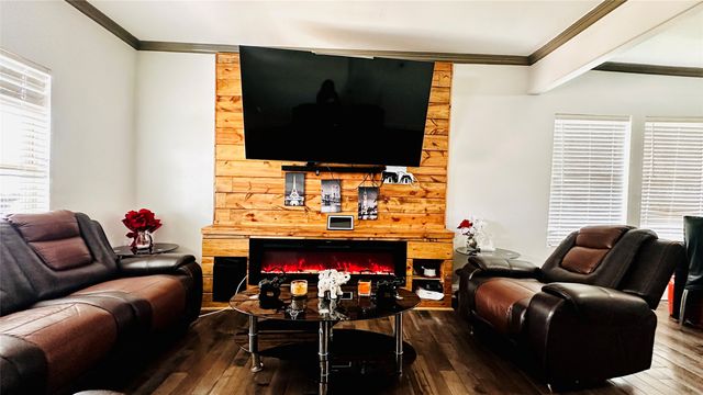 3030 Warren Avenue, Dallas, TX 75215