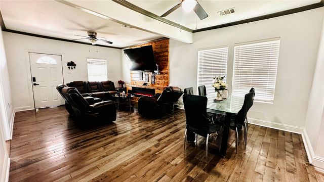 3030 Warren Avenue, Dallas, TX 75215