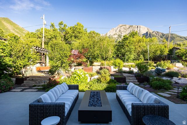 3756 E LOIS LN, Millcreek, UT 84124