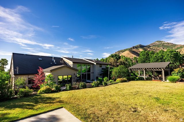 3756 E LOIS LN, Millcreek, UT 84124