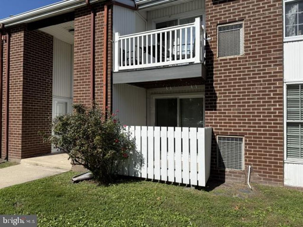 275 GREEN ST #4K2, EDGEWATER PARK TWP, NJ 08010 — photo 2