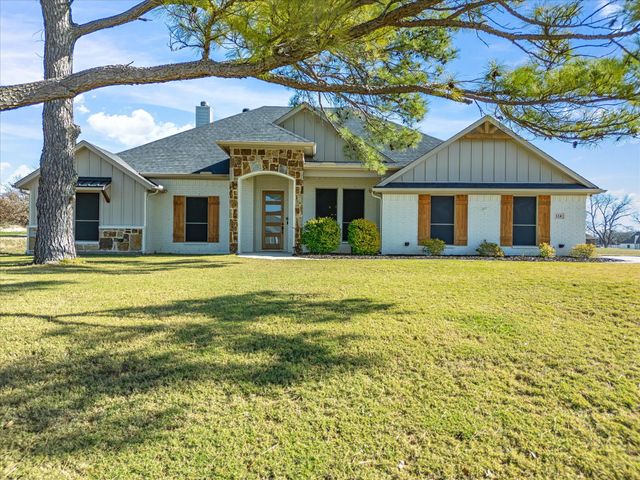 124 Deats Farm Court, Azle, TX 76020