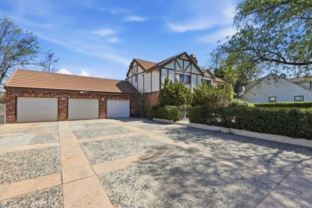17394 Sunset View, Riverside, CA 92504
