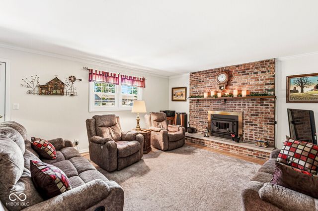 6826 Karyn Drive, Avon, IN 46123