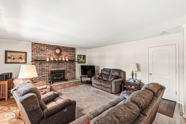 6826 Karyn Drive, Avon, IN 46123