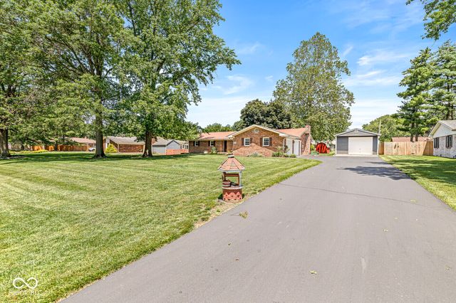 6826 Karyn Drive, Avon, IN 46123