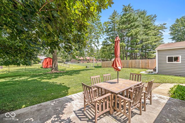 6826 Karyn Drive, Avon, IN 46123