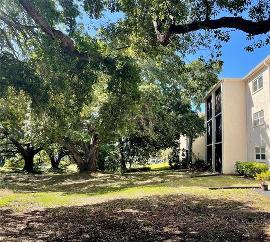 840 VIRGINIA STREET 303, Dunedin, FL 34698
