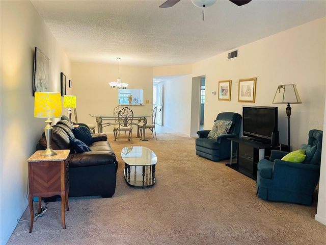 840 VIRGINIA STREET 303, Dunedin, FL 34698