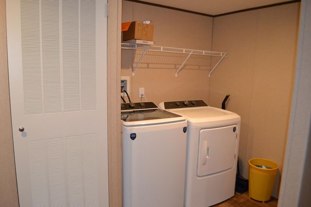 256 E 25th Place, Larose, LA 70373