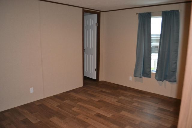 256 E 25th Place, Larose, LA 70373