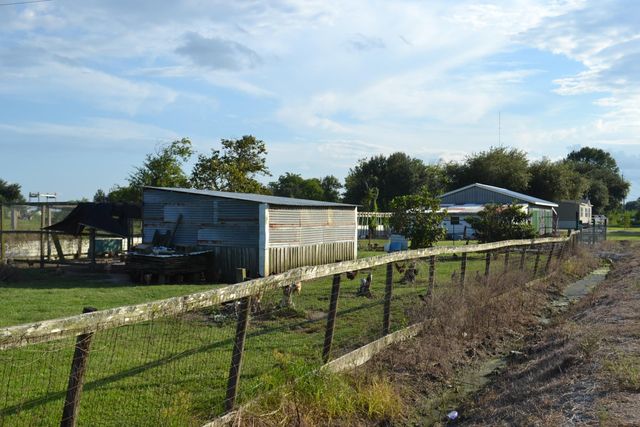 256 E 25th Place, Larose, LA 70373