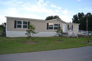 256 E 25th Place, Larose, LA 70373