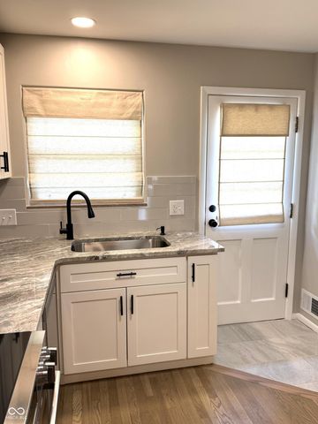 5931 Carrollton Avenue, Indianapolis, IN 46220