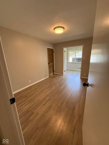 5931 Carrollton Avenue, Indianapolis, IN 46220