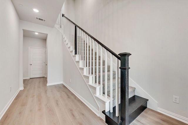 8199 Challenger Lane, Frisco, TX 75034