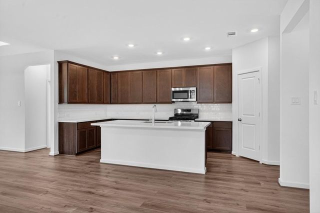 1130 Buffalo Run, Tomball, TX 77375