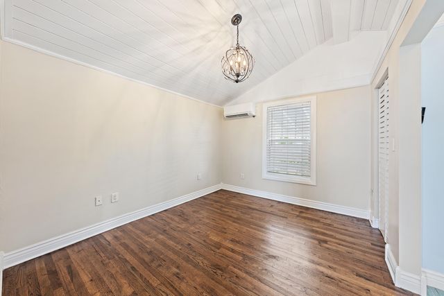 200 E 24th Street, Riviera Beach, FL 33404