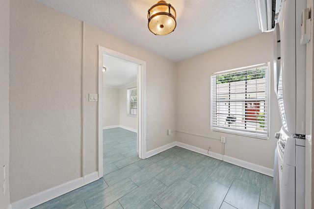 200 E 24th Street, Riviera Beach, FL 33404