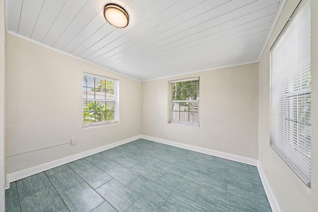 200 E 24th Street, Riviera Beach, FL 33404