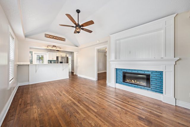 200 E 24th Street, Riviera Beach, FL 33404