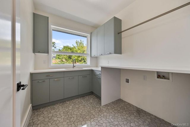 20 Singer Avenue 201, Spring Valley, NY 10977