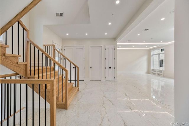 20 Singer Avenue 201, Spring Valley, NY 10977