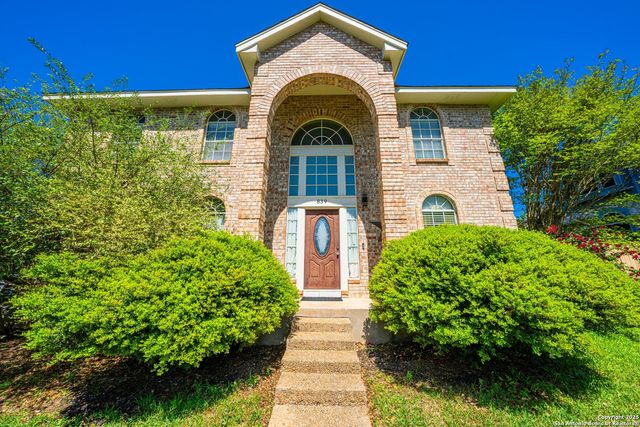 839 Stoneway, San Antonio, TX 78258