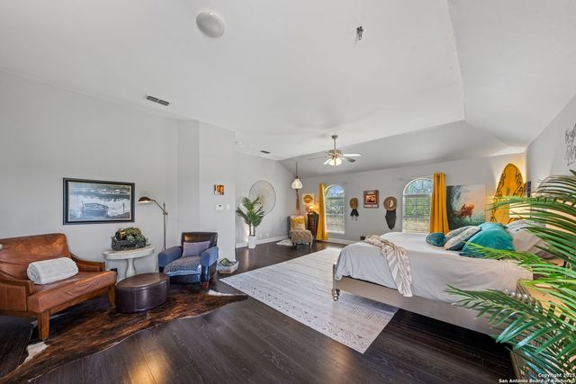 839 Stoneway, San Antonio, TX 78258