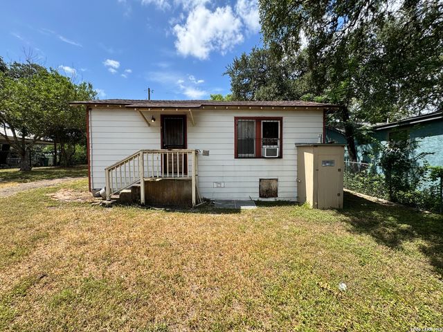 1837 E HIGHLAND BLVD, San Antonio, TX 78210
