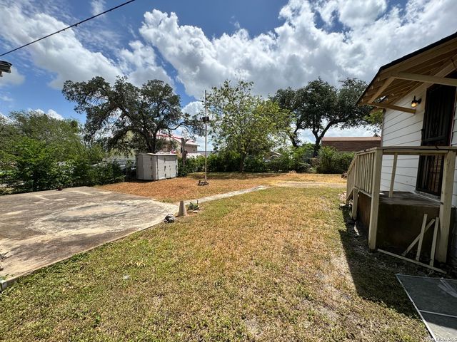 1837 E HIGHLAND BLVD, San Antonio, TX 78210