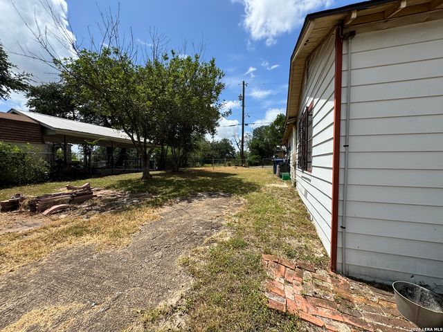 1837 E HIGHLAND BLVD, San Antonio, TX 78210