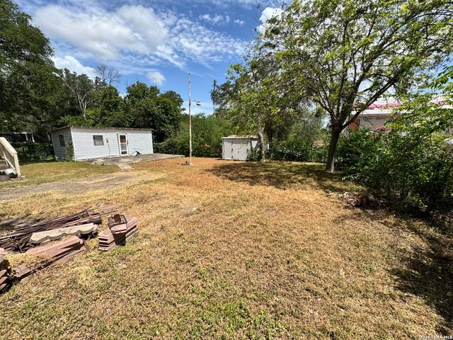 1837 E HIGHLAND BLVD, San Antonio, TX 78210