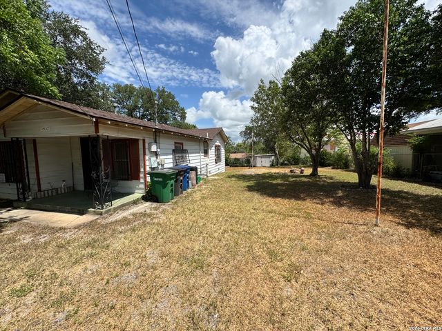1837 E HIGHLAND BLVD, San Antonio, TX 78210